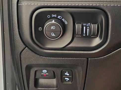 Used 2024 RAM 1500 Limited w/ Night Edition AWD/4WD image 14
