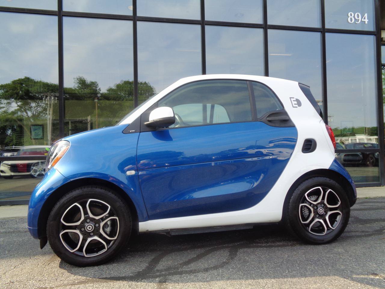 Used 2017 smart fortwo electric drive RWD image 8