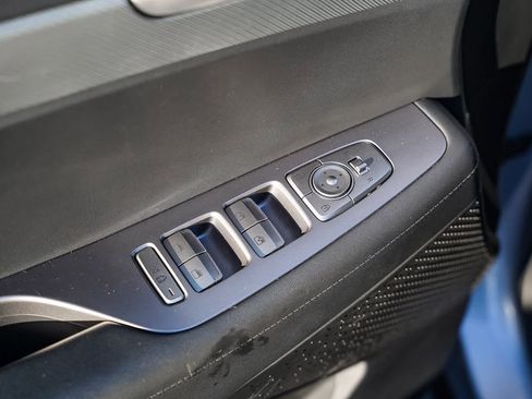 Certified 2025 Hyundai Palisade SEL image 18