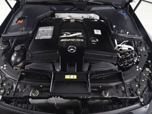 Used 2024 Mercedes-Benz AMG GT 63 image 90