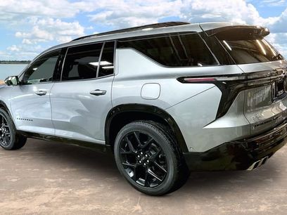 Used 2024 Chevrolet Traverse RS w/ LPO, Floor Liner Package
