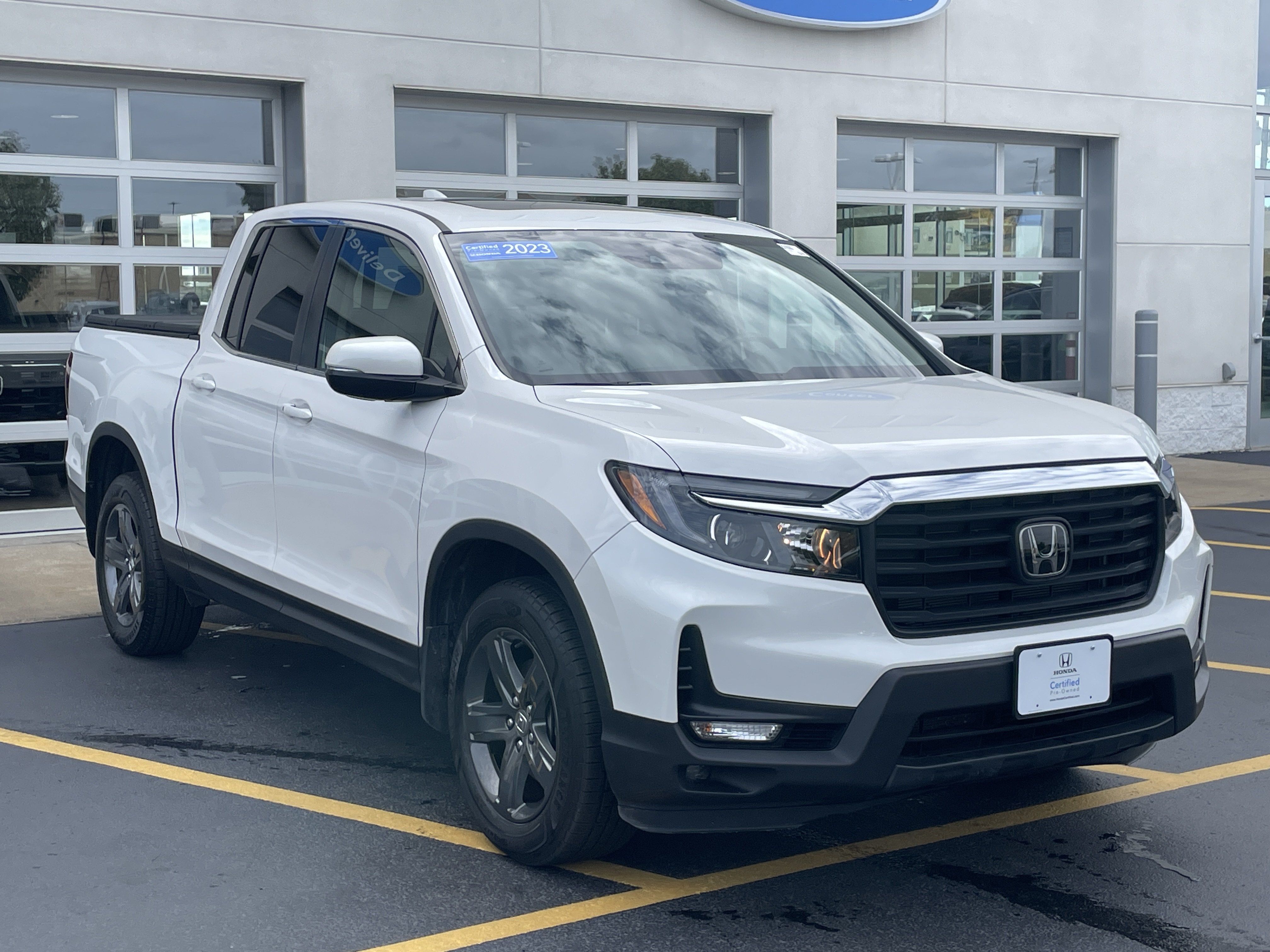 Certified 2023 Honda Ridgeline RTL image 1
