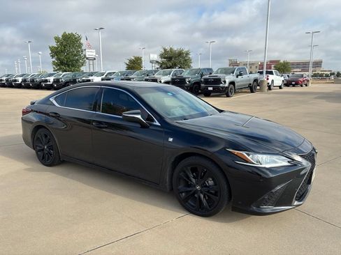 Used 2022 Lexus ES 350 F Sport w/ Accessory Package 2 FWD image 5