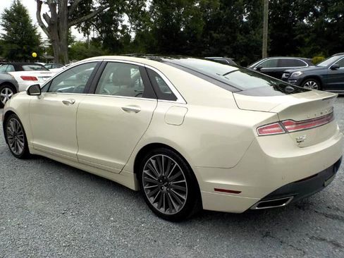 Used 2015 Lincoln MKZ Hybrid w/ Equipment Group 202A Reserve image 3
