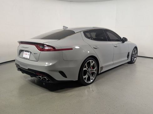 Used 2019 Kia Stinger GT1 RWD image 7