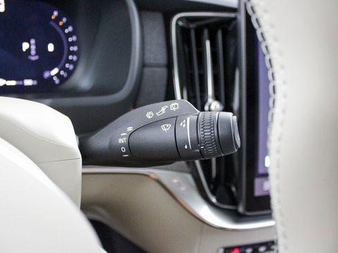 New 2026 Volvo XC90 B6 Ultra image 29