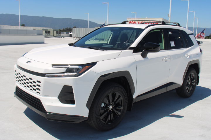 New 2026 Toyota RAV4 SE w/ Convenience Package AWD/4WD image 6