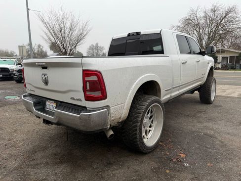 Used 2021 RAM 2500 Limited image 2