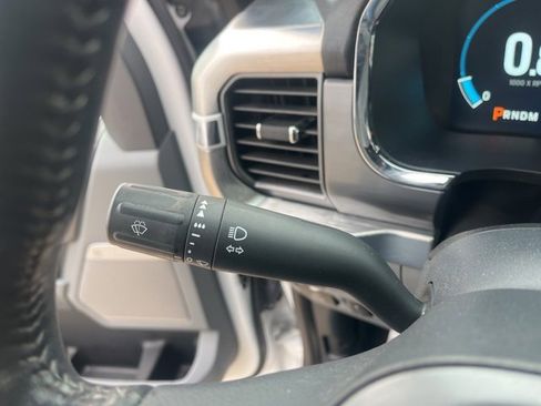 Used 2022 Ford F150 Lariat w/ Equipment Group 501A Mid image 29