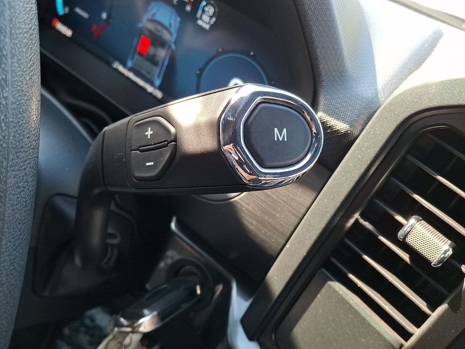 Used 2025 Ford F150 STX w/ Equipment Group 200A AWD/4WD image 15