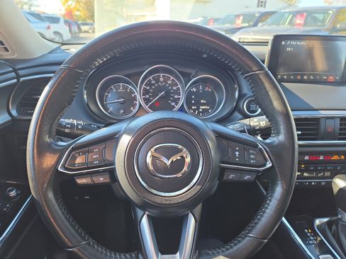 Used 2019 MAZDA CX-9 Touring w/ Touring Premium Package image 18