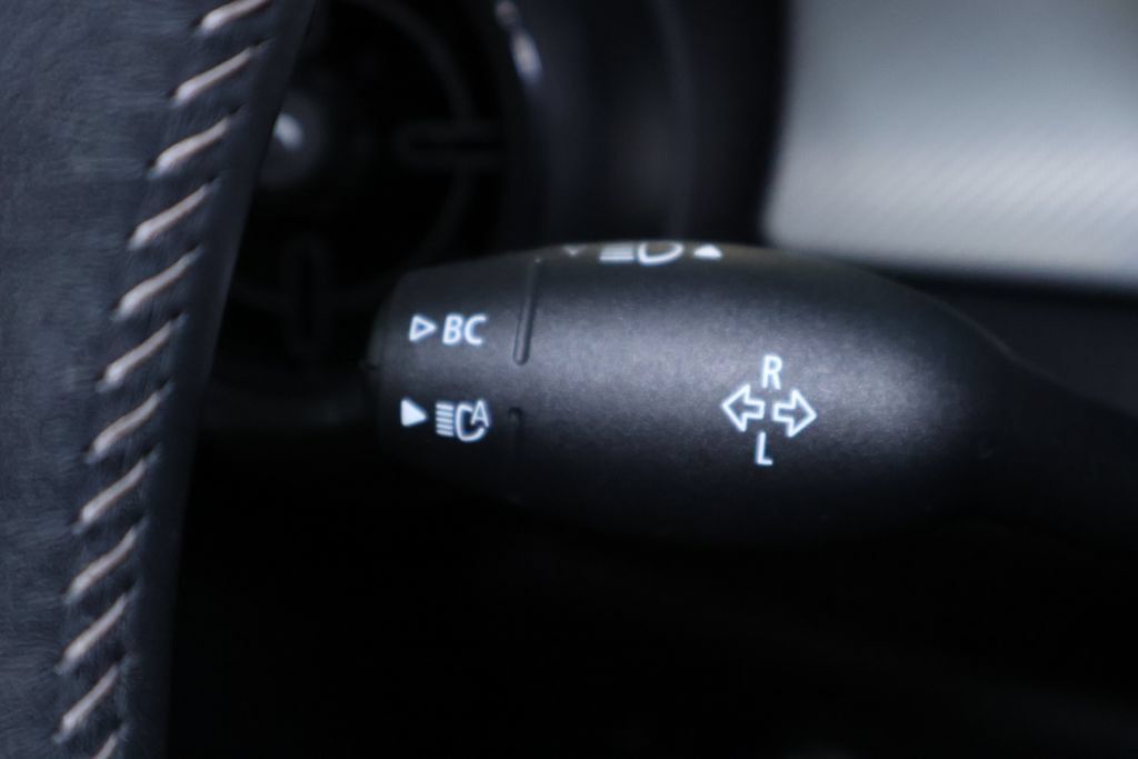 Used 2023 MINI Cooper S FWD image 24