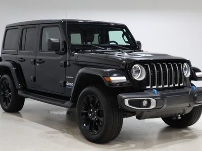 Used 2023 Jeep Wrangler Unlimited Sahara w/ Cold Weather Group