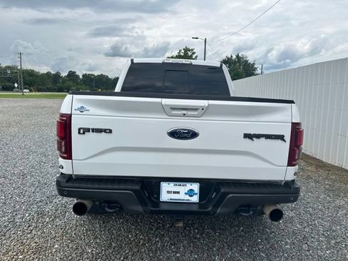 Used 2017 Ford F150 Raptor w/ Equipment Group 802A Luxury AWD/4WD image 4