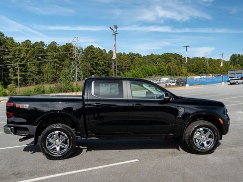 New 2025 Ford Ranger Lariat w/ FX4 Off-Road Package AWD/4WD image 11