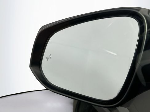 Used 2020 Toyota RAV4 Limited AWD/4WD image 16