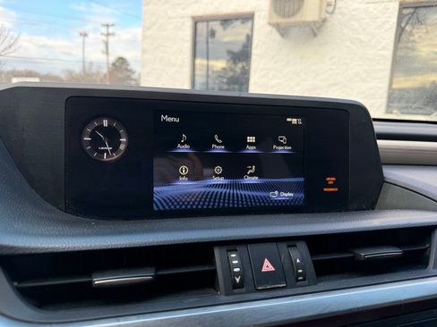 Used 2021 Lexus ES 350 F Sport image 10