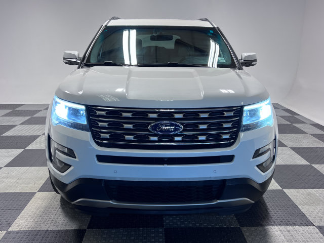 Used 2016 Ford Explorer Limited FWD image 2