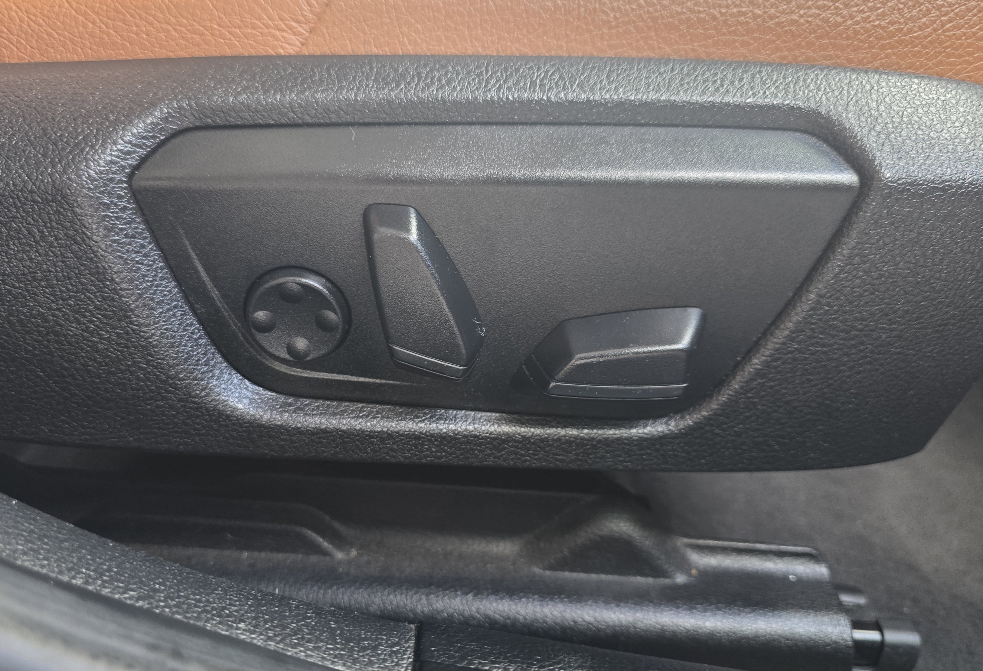 Used 2012 BMW 328i Sedan RWD image 30