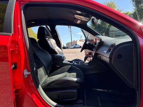 Used 2014 Dodge Charger R/T image 20