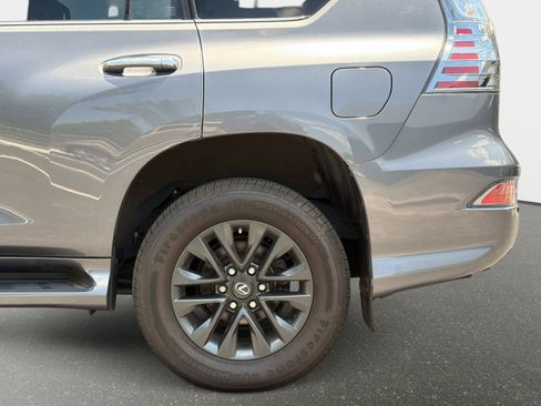 Used 2022 Lexus GX 460 Premium w/ Premium Plus Package AWD/4WD image 14