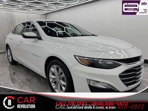 Used 2024 Chevrolet Malibu LT image 1