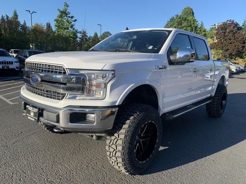 Used 2020 Ford F150 Lariat w/ Equipment Group 502A Luxury AWD/4WD image 6