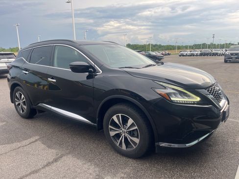 Used 2019 Nissan Murano SV AWD/4WD image 4