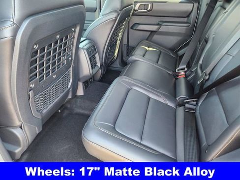 New 2026 Ford Bronco Badlands image 30