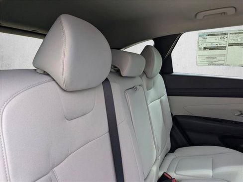 New 2026 Hyundai Tucson SE FWD image 17