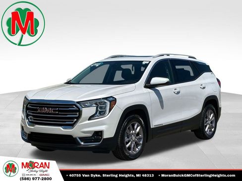 Certified 2023 GMC Terrain SLT FWD image 1