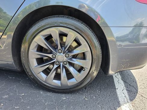 Used 2017 Tesla Model S 75 RWD image 11
