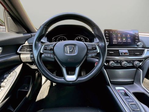 Used 2021 Honda Accord Sport image 11