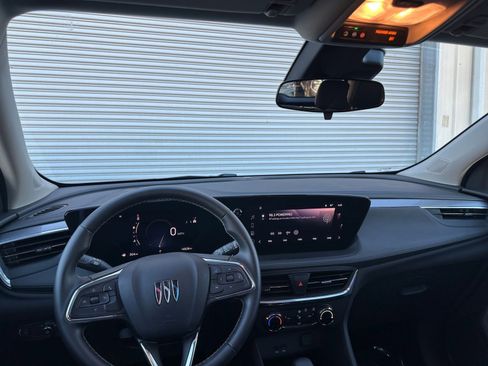 Used 2025 Buick Encore GX Preferred image 31
