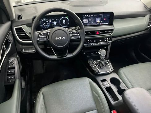 Certified 2024 Kia Seltos SX image 26