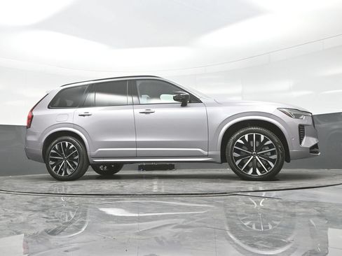 Used 2026 Volvo XC90 T8 Ultra AWD/4WD image 30
