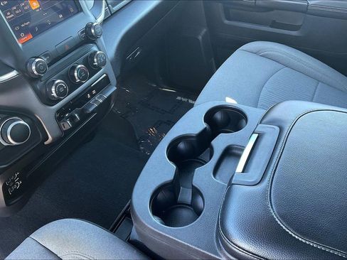 Used 2024 RAM 2500 Big Horn w/ Bed Utility Group image 17