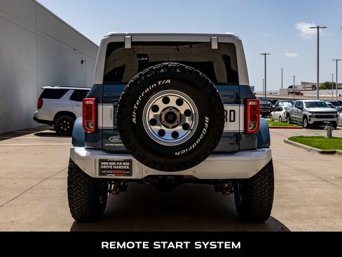 Used 2025 Ford Bronco Heritage Edition AWD/4WD image 8