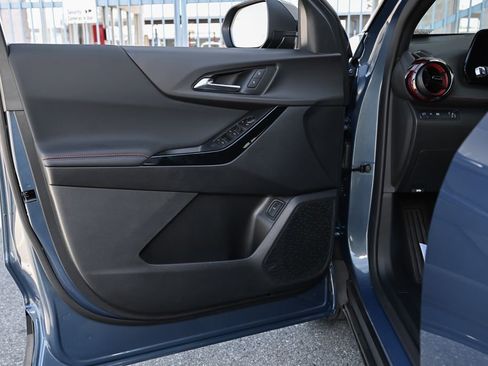 New 2026 Chevrolet Equinox RS FWD image 31