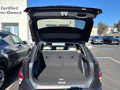 Used 2024 Hyundai Kona Limited FWD image 17