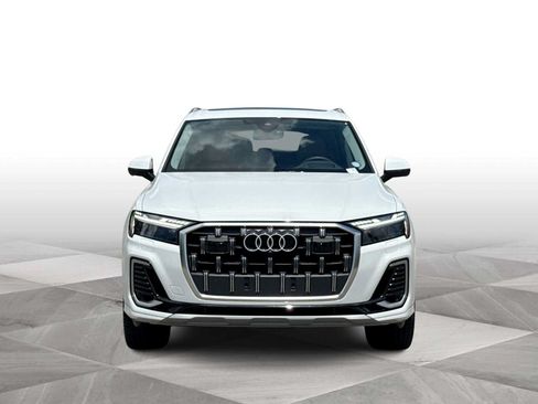 Used 2025 Audi Q7 3.0T Prestige AWD/4WD image 3