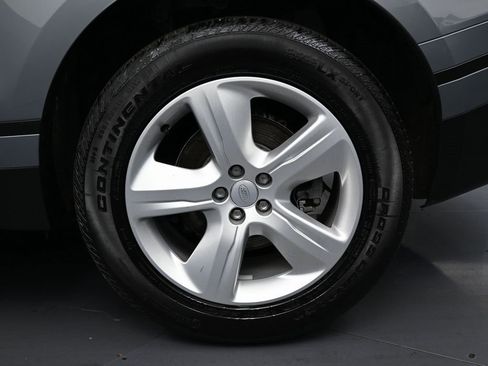 Used 2025 Land Rover Range Rover Velar S image 13