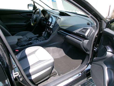 Used 2023 Subaru Crosstrek 2.5i Sport AWD/4WD image 11