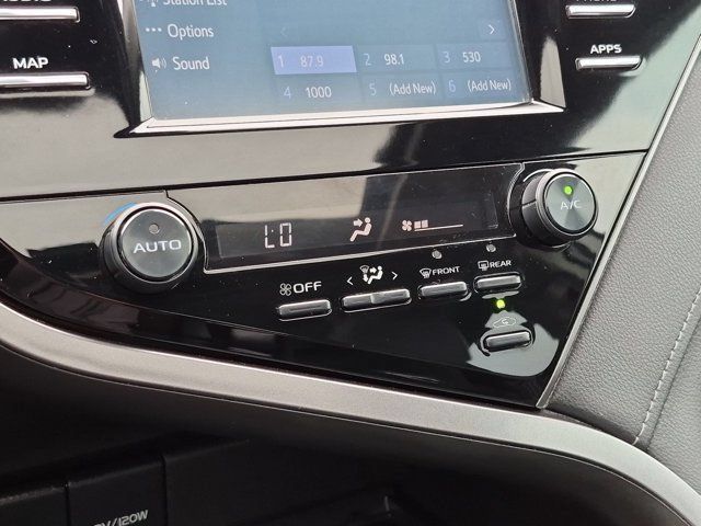 Certified 2019 Toyota Camry SE FWD image 14