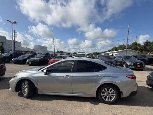 Certified 2026 Toyota Camry LE FWD image 8