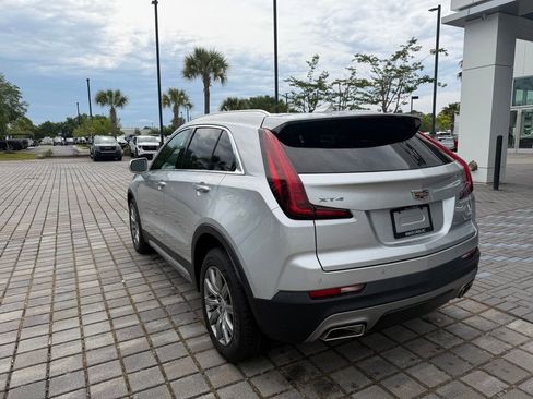 Used 2021 Cadillac XT4 Premium Luxury FWD image 7