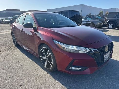 Used 2020 Nissan Sentra SR image 3