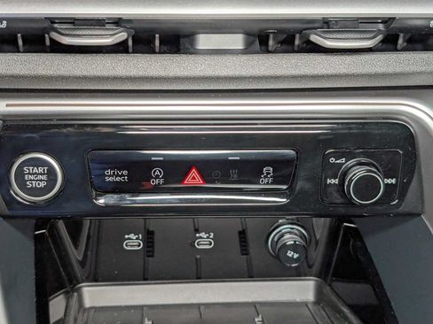 Used 2026 Audi Q5 Premium Plus AWD/4WD image 31