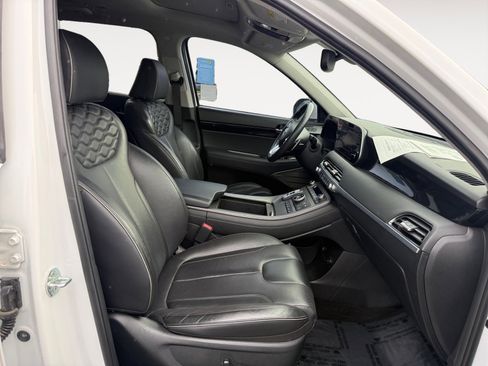 Used 2022 Hyundai Palisade Limited w/ Cargo Package image 19