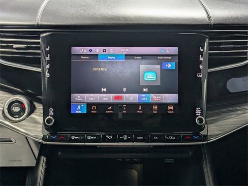 Used 2022 Jeep Wagoneer Series III w/ Flexible Seating Group image 13